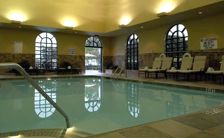 Embassy Suites Greenville Golf Resort & Conference Center Einrichtungen foto